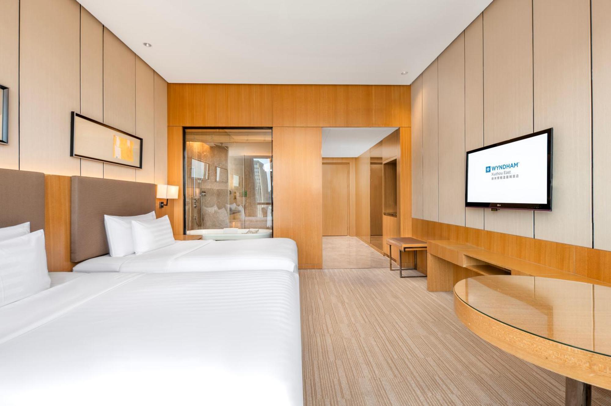 Wyndam Xuzhou East Hotel Exterior foto
