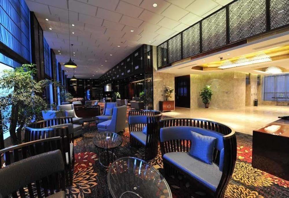 Wyndam Xuzhou East Hotel Exterior foto